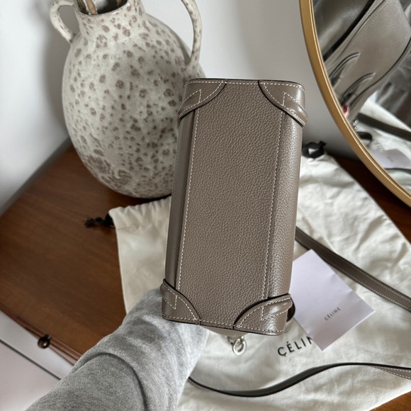 Celine NANO LUGGAGE BAG 
SOURIS crossbody bag - Picture 10 of 11